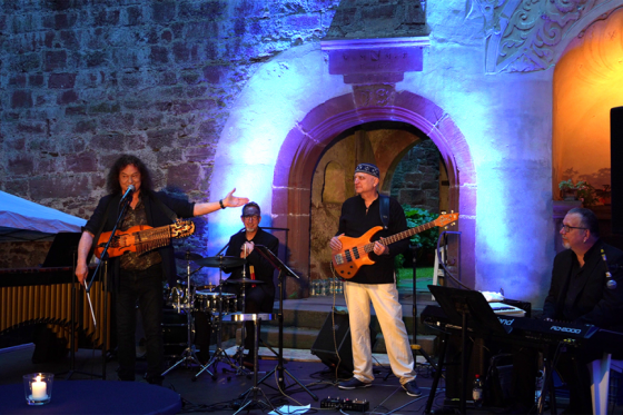 Zurab Gagnize neuer Bassist bearbeitet